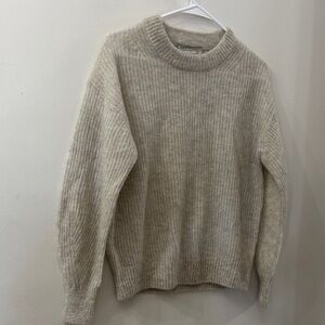 Everlane women’s Sweater - size XS - Alpaca blend - soft and lightweight